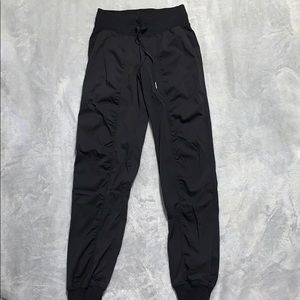 LULULEMON DANCE STUDIO JOGGERS 29”